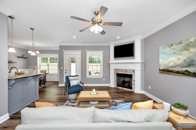 134 Lewis Vann Drive, Hazel Green, AL 35750