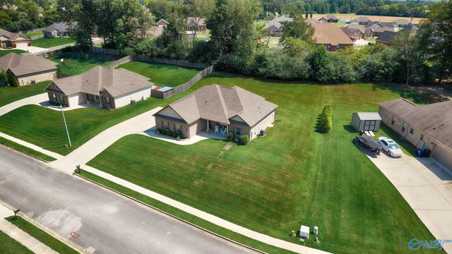 134 Lewis Vann Drive, Hazel Green, AL 35750