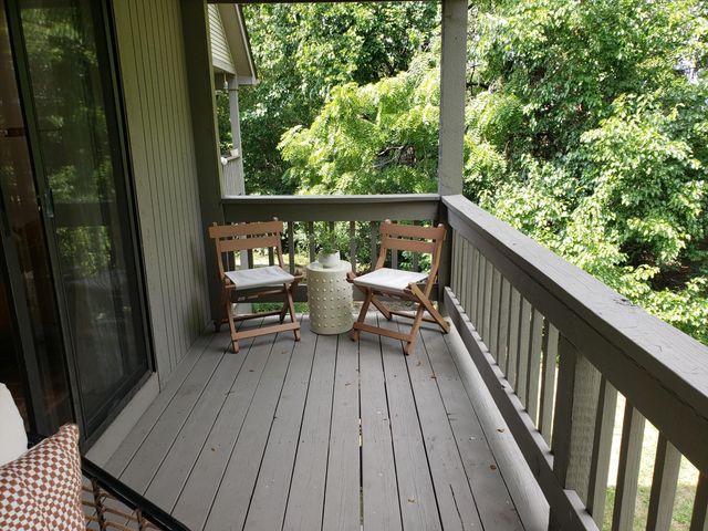 5322 Darlington Road, E, Columbus, OH 43220