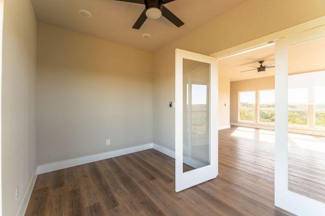 9100 Cherokee Court, Rio Vista, TX 76093