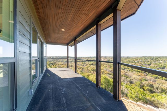 9100 Cherokee Court, Rio Vista, TX 76093