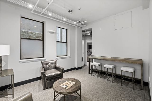 700 Church St Apt 305, Nashville, TN 37203