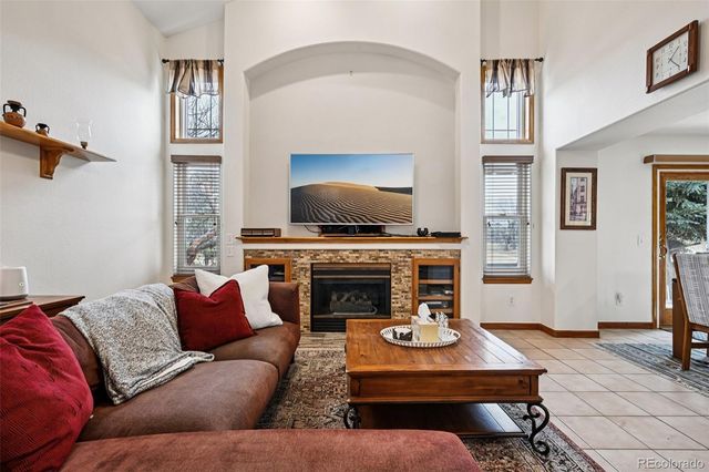 10424 Hollyhock Court, Highlands Ranch, CO 80129