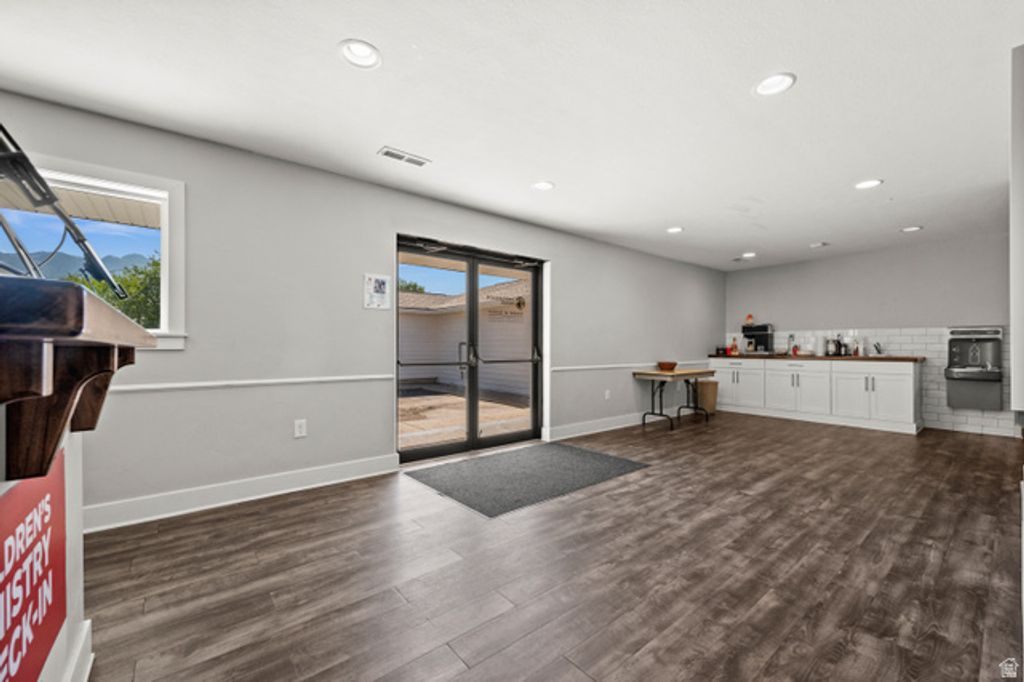 166 E 10600 S, Sandy, UT 84070 — photo 4