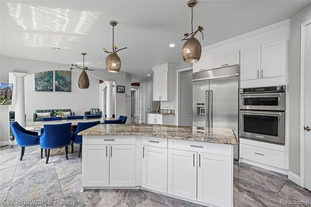 1803 Applebrook Drive, Commerce Twp, MI 48382