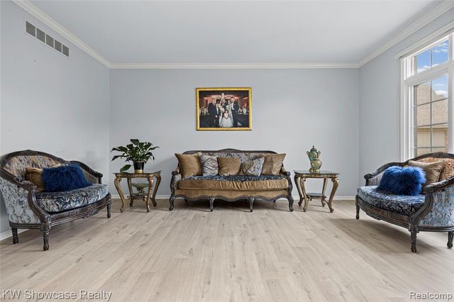 1803 Applebrook Drive, Commerce Twp, MI 48382