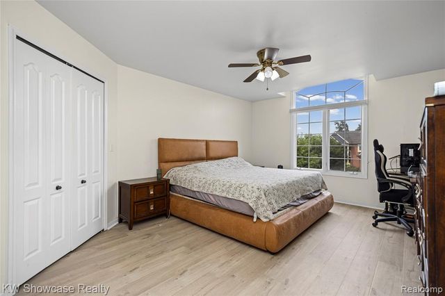 1803 Applebrook Drive, Commerce Twp, MI 48382
