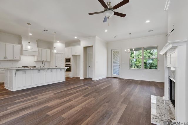 36198 Belle Parc Ave, Geismar, LA 70734
