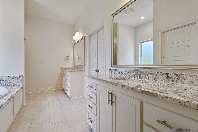 36198 Belle Parc Ave, Geismar, LA 70734