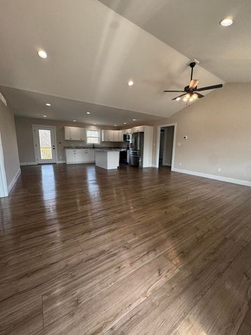 180 Saddlebrook Lane, Dry Ridge, KY 41035