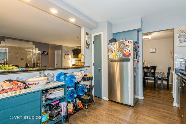 305 Walters Lane 1B, Itasca, IL 60143