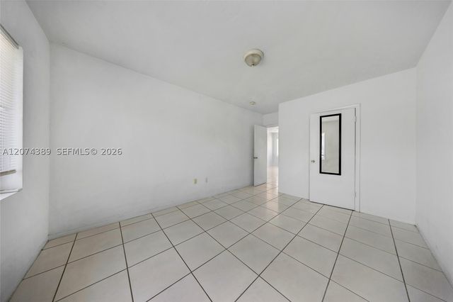 625 75th St, Miami Beach, FL 33141