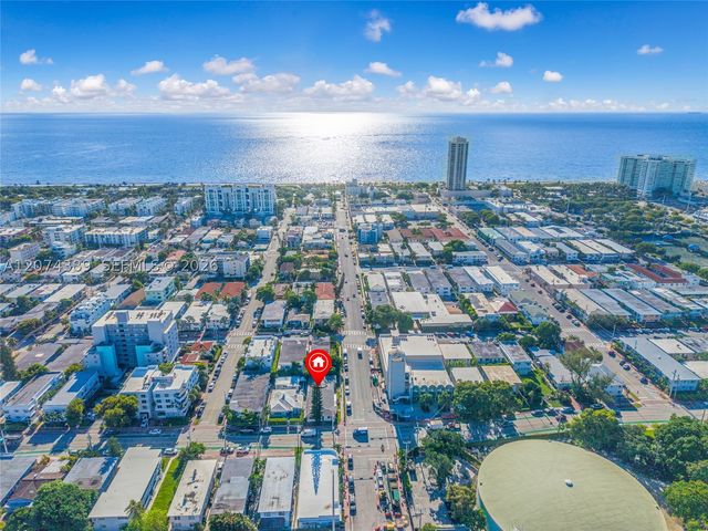 625 75th St, Miami Beach, FL 33141