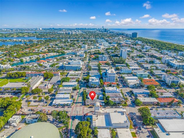625 75th St, Miami Beach, FL 33141