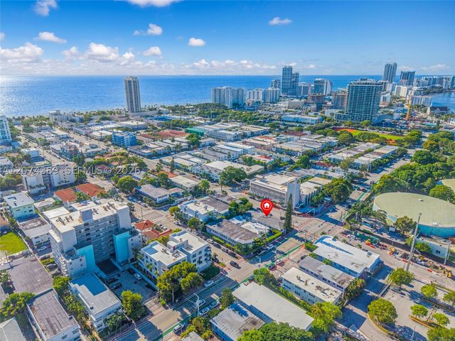 625 75th St, Miami Beach, FL 33141