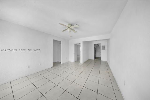 625 75th St, Miami Beach, FL 33141