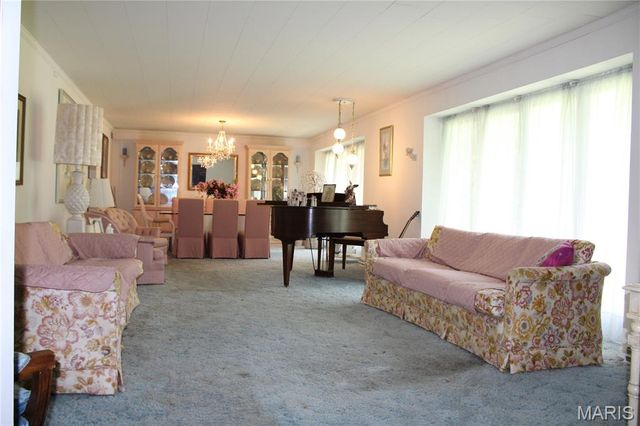 3201 S Ward Avenue, Caruthersville, MO 63830