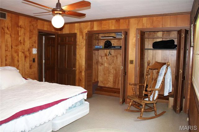 3201 S Ward Avenue, Caruthersville, MO 63830