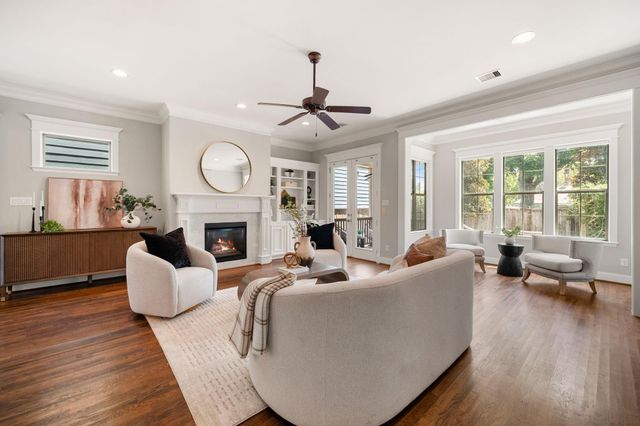 1024 Alexander Street Street, Houston, TX 77008