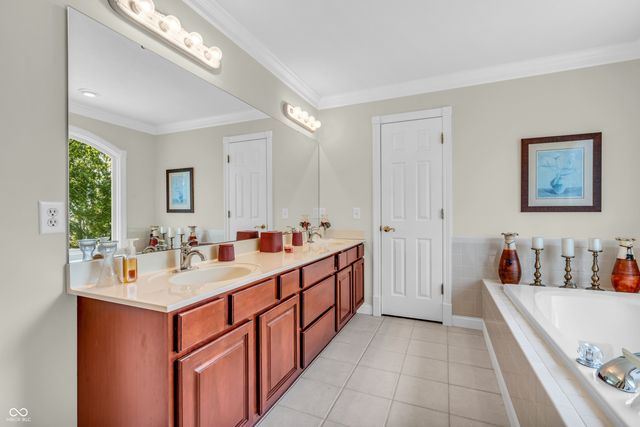 940 S County Road 200 W, Danville, IN 46122