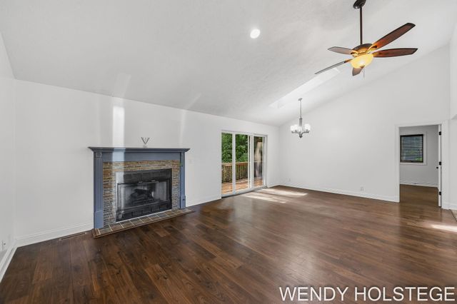 2080 W 32nd Street, Laketown Twp, MI 49423