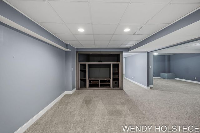 2080 W 32nd Street, Laketown Twp, MI 49423