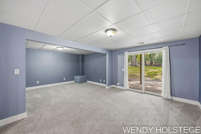 2080 W 32nd Street, Laketown Twp, MI 49423