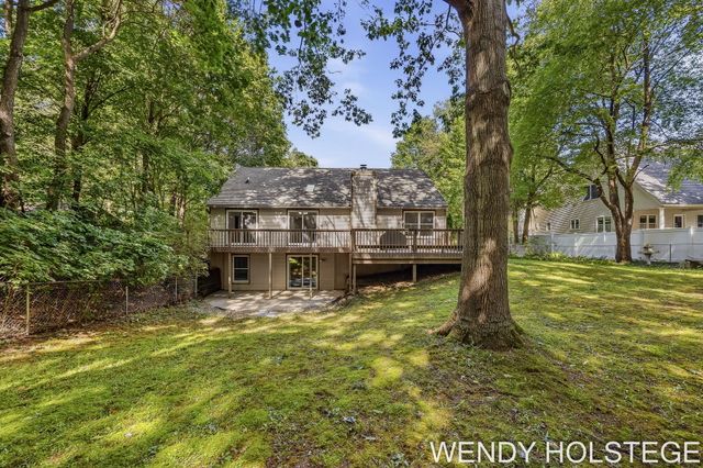 2080 W 32nd Street, Laketown Twp, MI 49423
