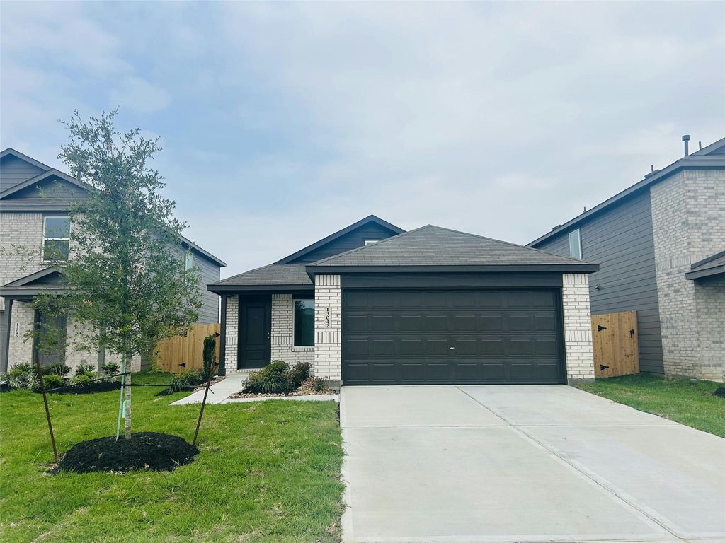12851 Shaily Faith Court, Crosby, TX 77532