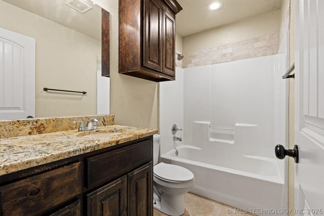 96 Dawson Drive, Calera, OK 74730