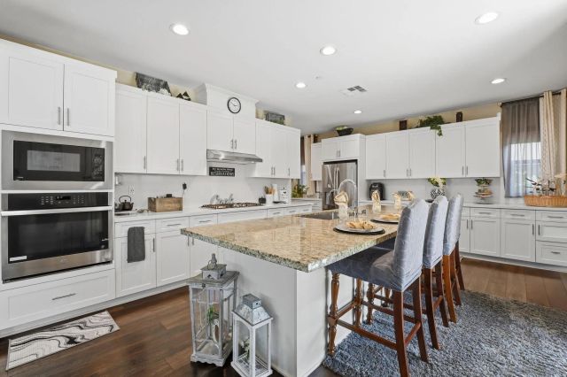 1124 Camino Levante, Chula Vista, CA 91913