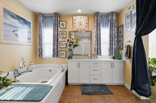 1124 Camino Levante, Chula Vista, CA 91913