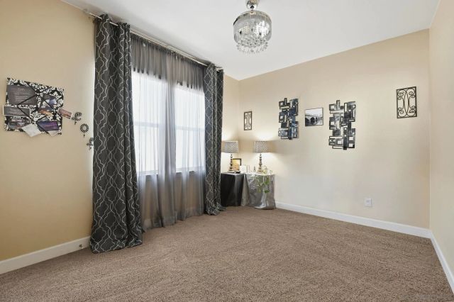 1124 Camino Levante, Chula Vista, CA 91913