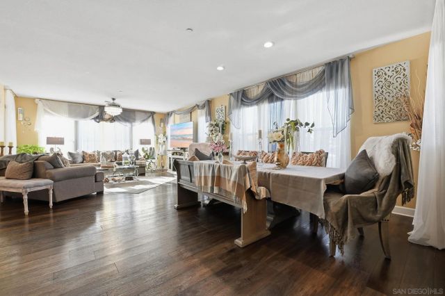 1124 Camino Levante, Chula Vista, CA 91913