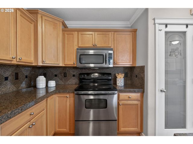 12619 Se FOSTER Rd, Portland, OR 97236