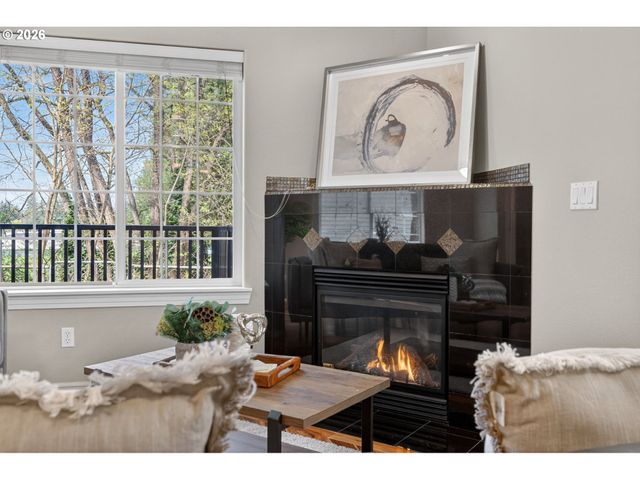 12619 Se FOSTER Rd, Portland, OR 97236