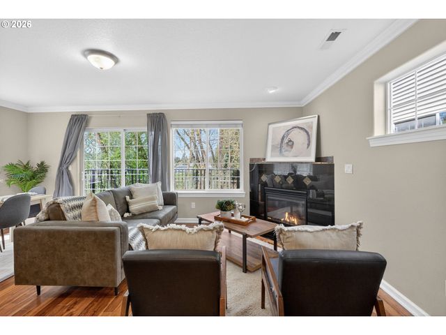 12619 Se FOSTER Rd, Portland, OR 97236