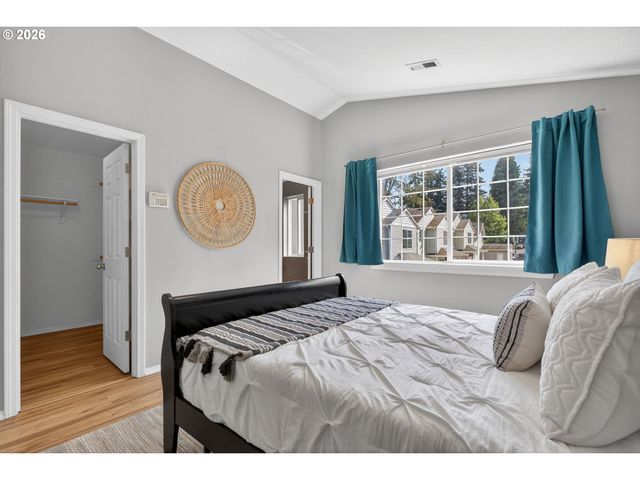 12619 Se FOSTER Rd, Portland, OR 97236