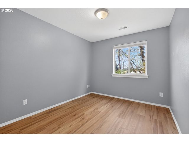 12619 Se FOSTER Rd, Portland, OR 97236