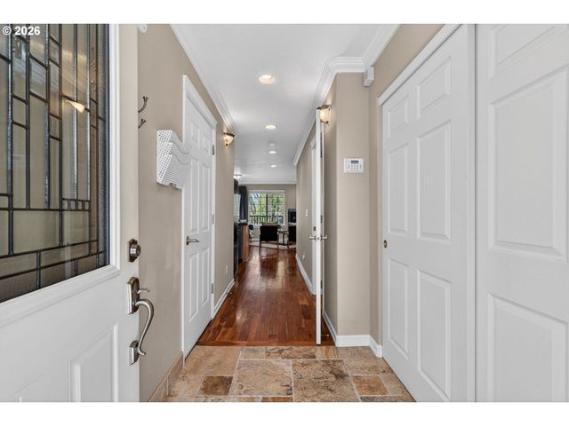 12619 Se FOSTER Rd, Portland, OR 97236