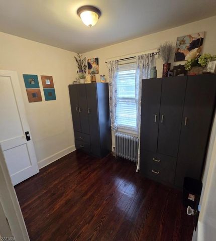 68 Ball St, Irvington Twp., NJ 07111