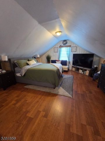 68 Ball St, Irvington Twp., NJ 07111