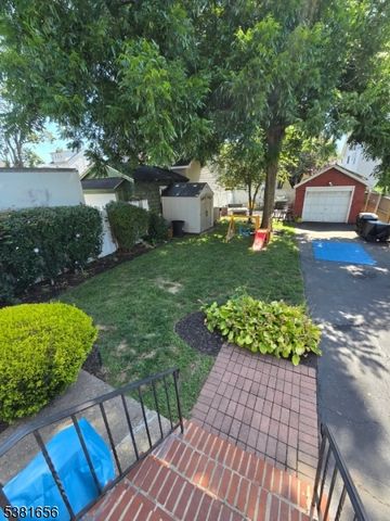 68 Ball St, Irvington Twp., NJ 07111