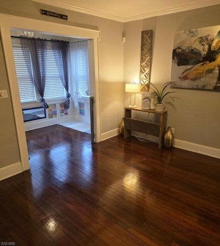 68 Ball St, Irvington Twp., NJ 07111