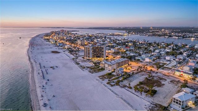 2096 ESTERO BLVD, Fort Myers Beach, FL 33931