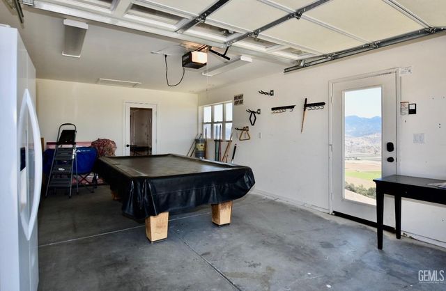 22730 Shenadoah, Tehachapi, CA 93561