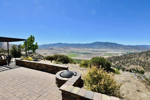 22730 Shenadoah, Tehachapi, CA 93561