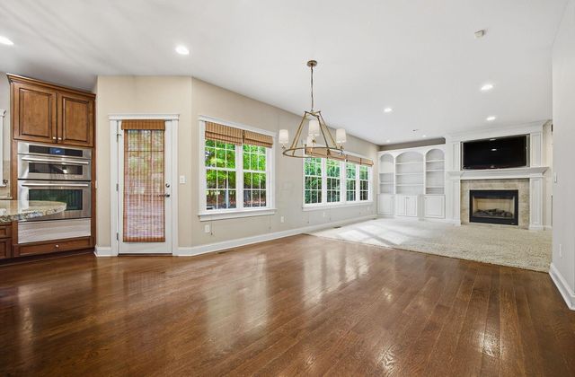 5731 Salem Drive, Westerville, OH 43082