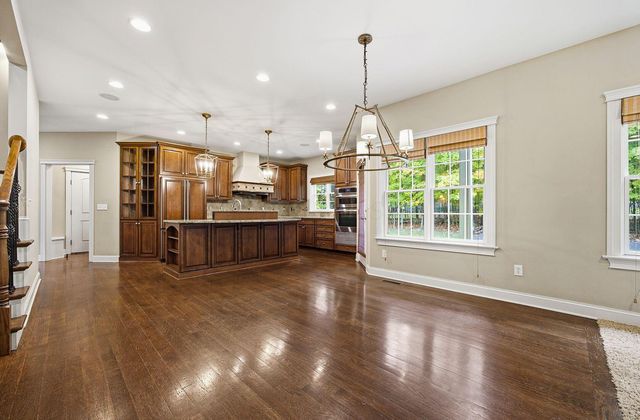 5731 Salem Drive, Westerville, OH 43082