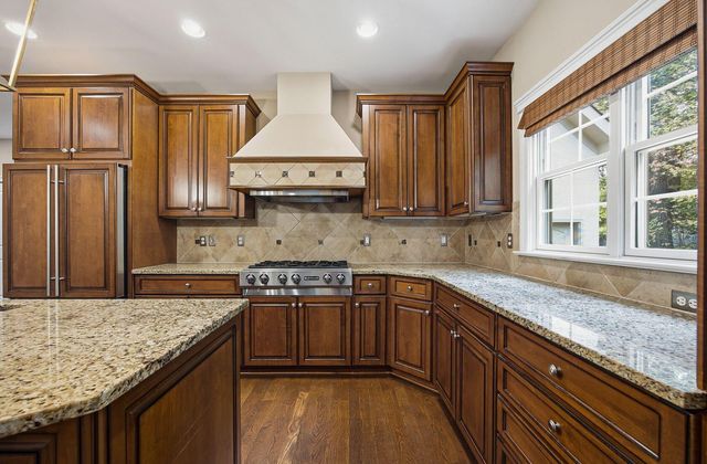 5731 Salem Drive, Westerville, OH 43082